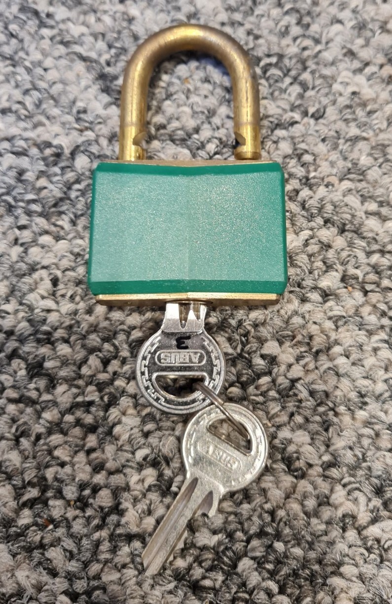 Various ABUS T84MB/40 Padlocks, Good Used Condition c/w 2 Keys eBay