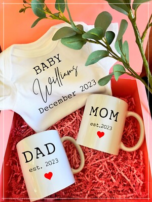 Pregnancy Announcement Gift Box-Dad and Mom Gift-Grandma and
