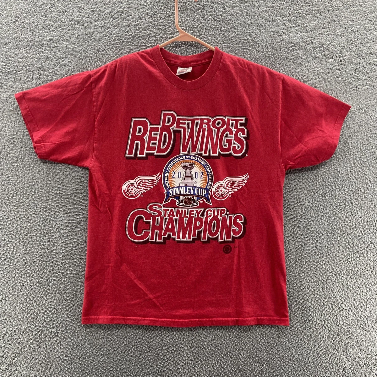 VINTAGE Detroit Red Wings T Shirt Mens Large 2002 Stanley Cup Champs Hockey  Red