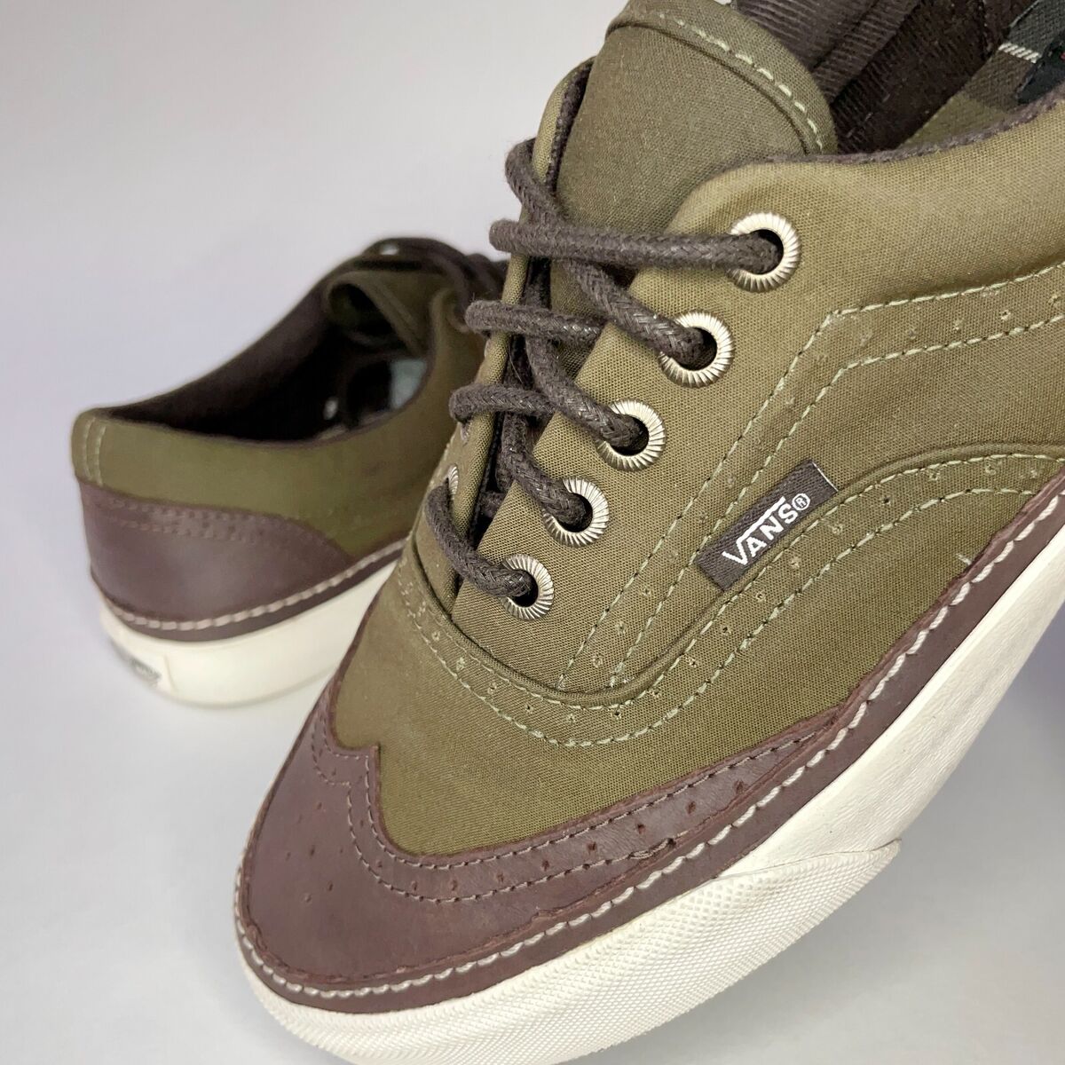 Vans X Barbour Era Wingtip size 8.5 Supreme | eBay Vans X Barbour Era Wingtip size 8.5 Supreme | eBay