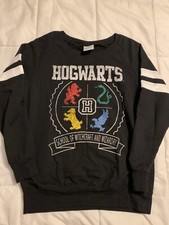 Harry Potter Gryffindor Sweater Medium Hogwarts School Of Witchcraft Wizardry