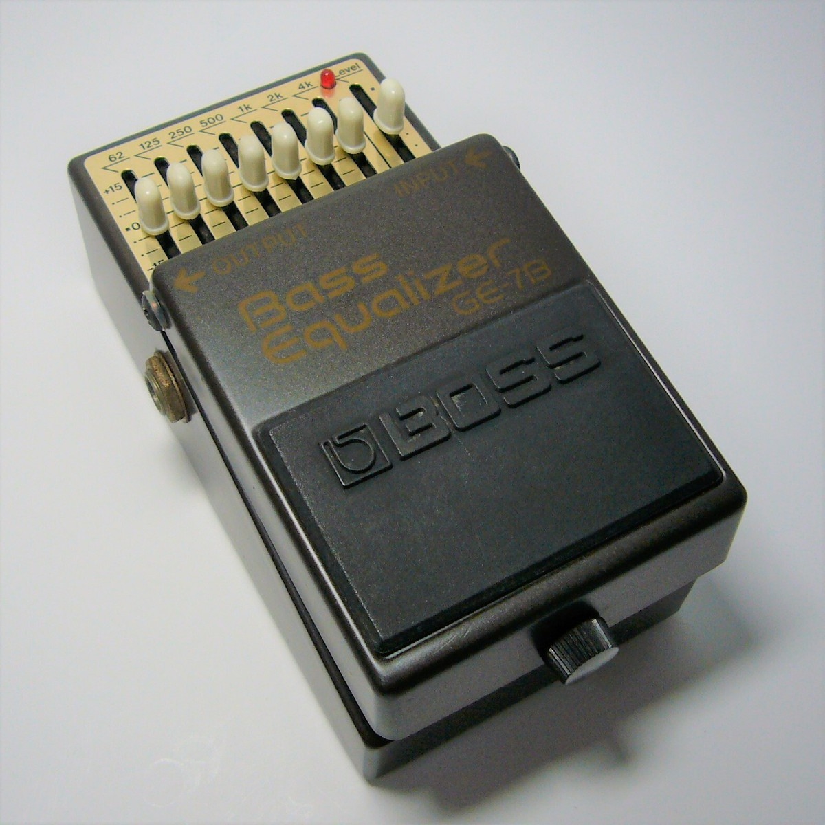 BossのGE-7B BOSS GE-7B Bass Equalizer - Effects Pedals