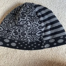 Smartwool Hat Beanie Black Gray Stripes Dots Print