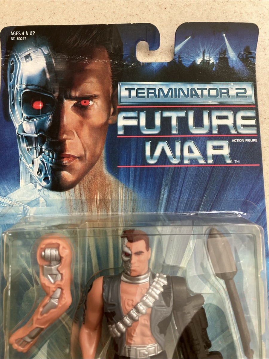1992 Kenner Terminator 2 Future War 3-Strike Terminator Action
