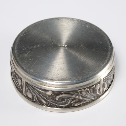 Vtg Norwegian Pewter Trinket Candy Dish Floral Swirl Pattern 4.25"d Iris Apfel - Picture 4 of 5
