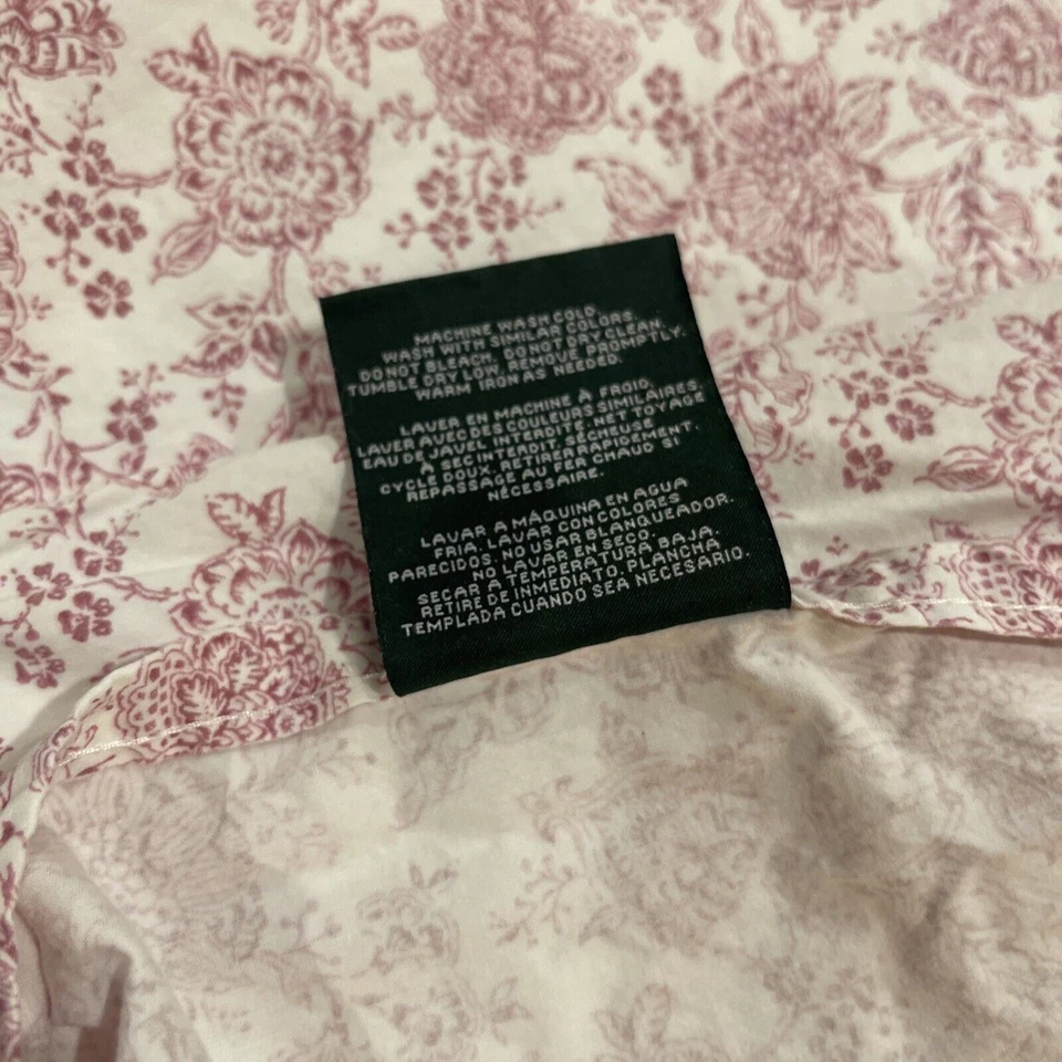 Ralph Lauren, Red And White Floral Toile King Flat Sheet cotton percale - Image 4 of 4