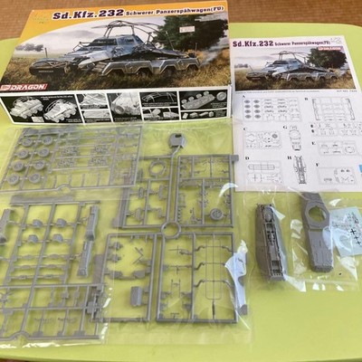 Dragon 1/72 Sd.Kfz.232 8-wheeled Armored Communication ehicle