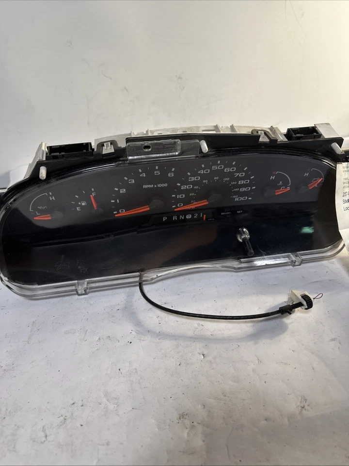 2006 Ford E150 E250 E350 VAN Gauge Speedometer Cluster GG1 Foto 2 de 4