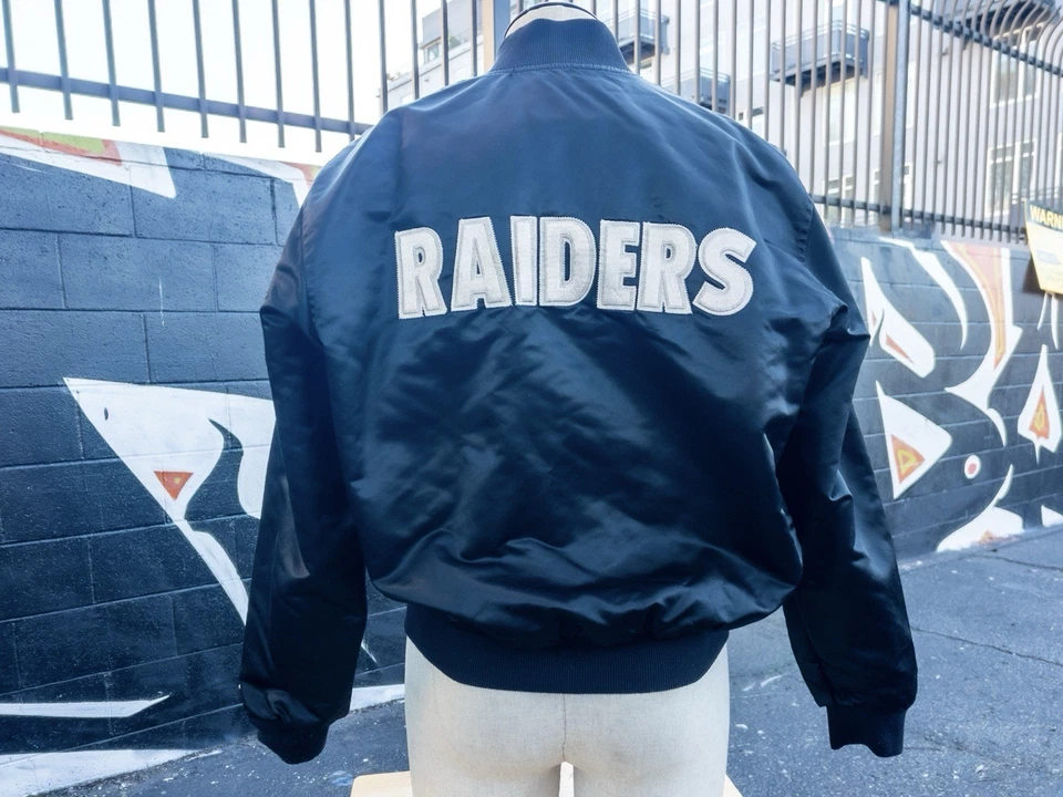 Jaqueta Bombardeiro OAKLAND RAIDERS Vintage tamanho XL (por Starter) | Preta   - Imagem 4 de 4