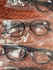 Brand New 5 Pairs of Women's Kerecsen Reading Glasses 2.25 Mixed Round