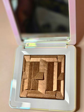 Haus Labs Bio-Radiant Gel-Powder Highlighter Bronzite Talc-Free 0.30 oz