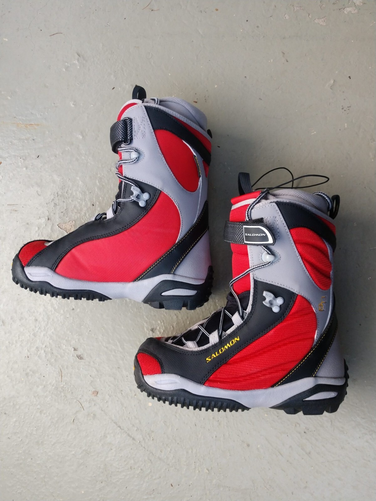 Scarpe da snowboard Salomon da donna numero 39 24 5 cm stivali scarpe da snowboard