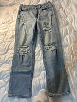 American Eagle Jeans Size Regular Inseam 27 inches Mom Straight Stretch 