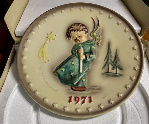 1971 M.J. Hummel Goebel HIMMLISCHER ENGEL Jahrsteller Erstausgabe