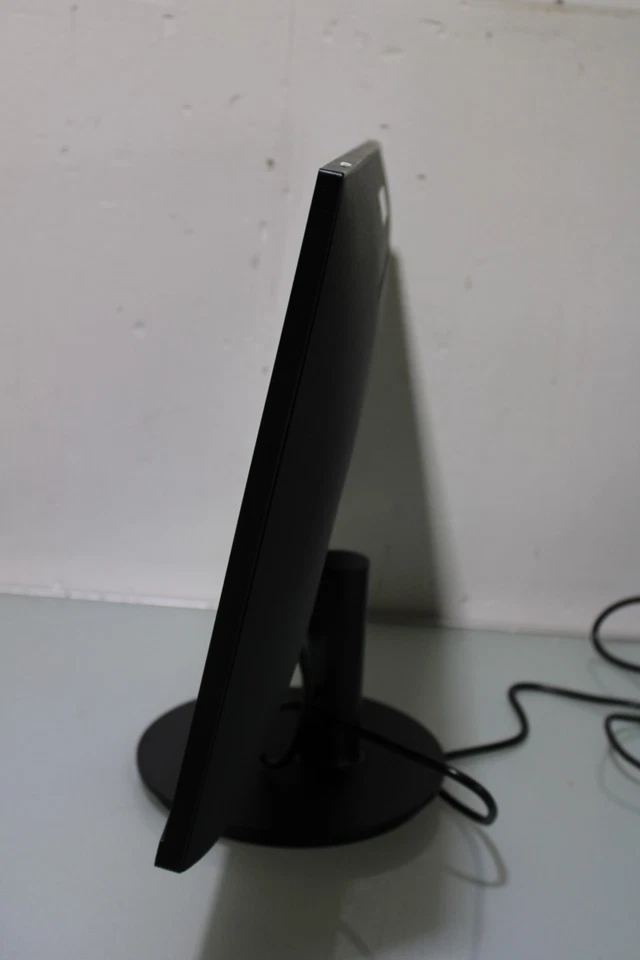 Philips 272V8A Monitor 68,6 cm (27 Zoll) beschädigt  - Bild 2 von 4