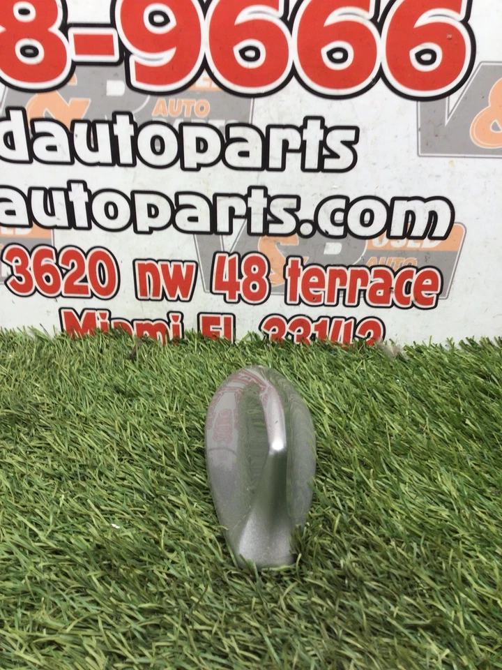 ✅ 2021 TOYOTA COROLLA ANTENNA OEM - Image 2 of 4