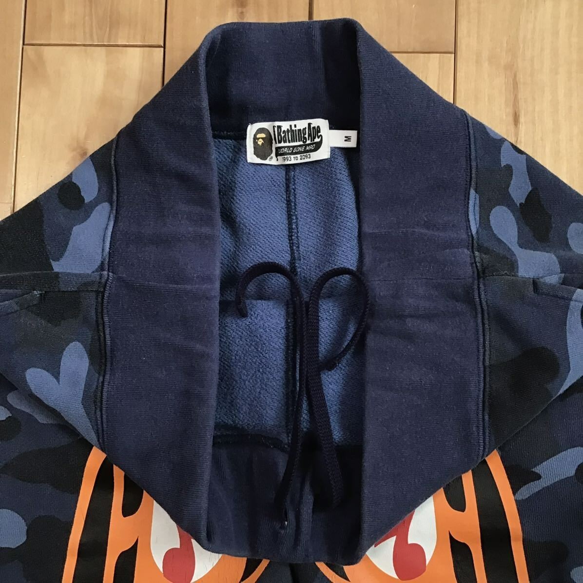 BAPE(R) CAMO TIGER 100％ &amp; 400％ BLUE s-l400.jpg