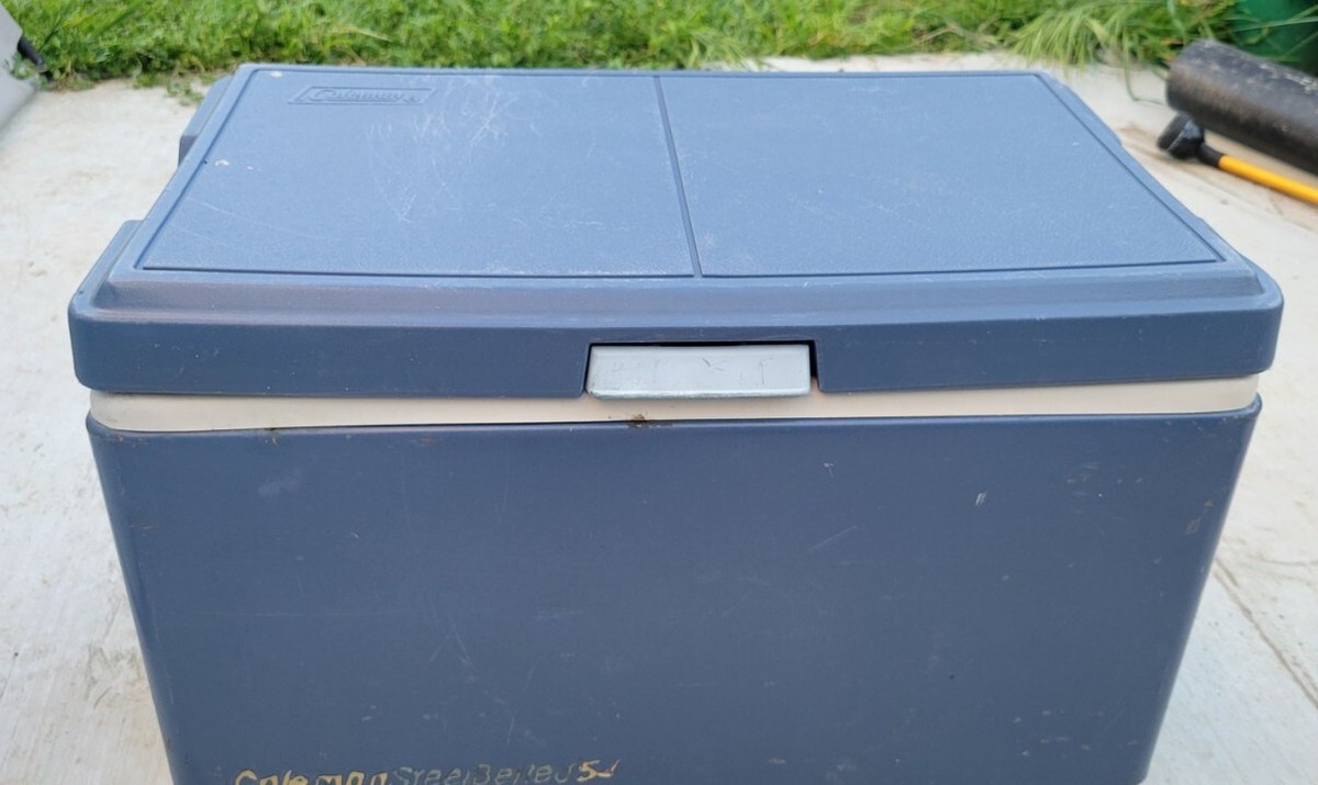 VINTAGE Blue 1986 Coleman 40 QT Steel Belted Cooler | eBay