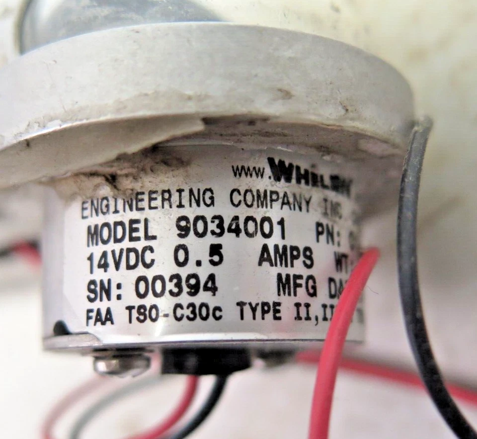 Whelen 01-0790340-01 Modelo 9034001 Verde LED 14V Estroboscópico Anticolisión/Posición Foto 3 de 4