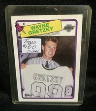 1988 89 Topps  #120 Wayne Gretzky LA Kings HOF NHL