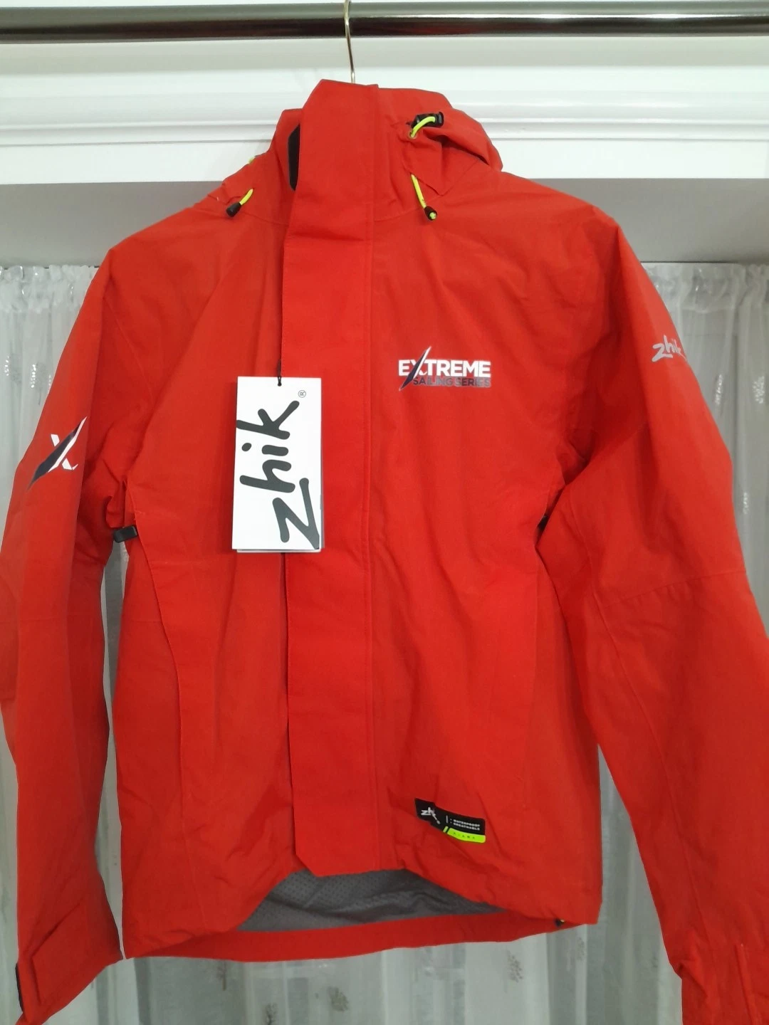 Zhik Kiama Waterproof Jacket Outdoor Sailing Hiking Boys 12-14 Red Bnwt