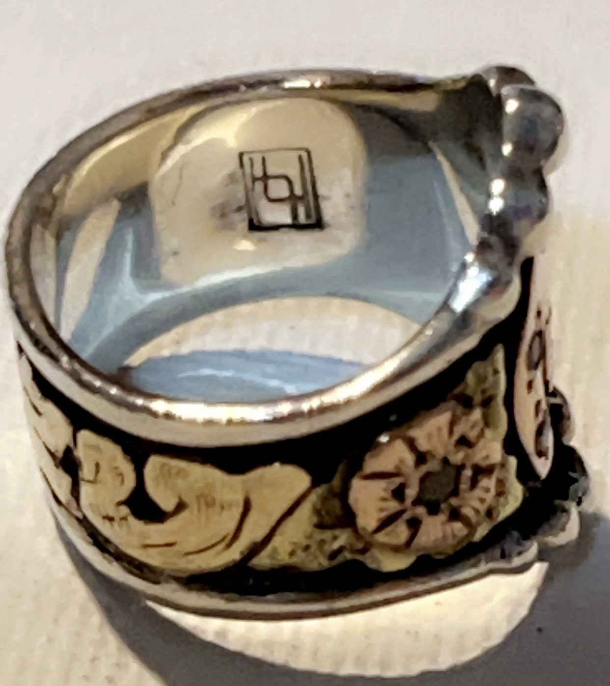 HYO Silver Women’s Western  Horseshoe .925 & 10K Yellow Gold Diamond Ring Size 5