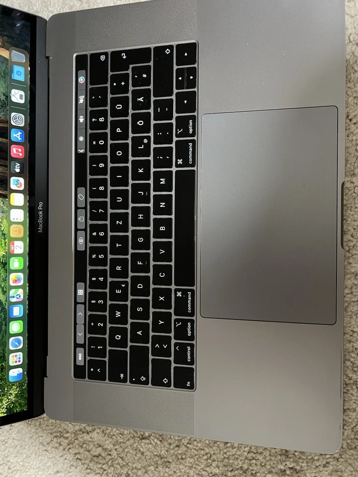 Apple MacBook Pro 15" 2018 · i7 · 16GB · 512GB, Foto 2 von 5