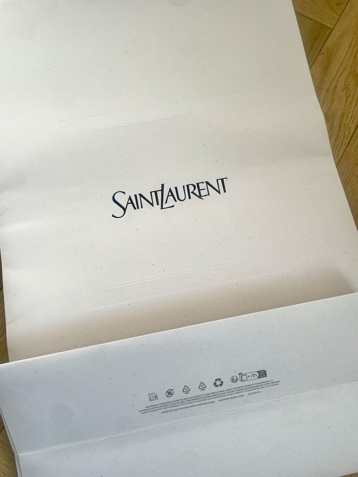 Borsa shopper regalo Saint Laurent 52x32x15 cm e porta carte di carta