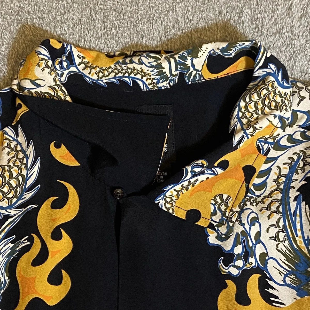 Camisa De Colección Guess Para Hombres XXL Negra Estampado Dragón y Llamas Rayón Rockabilly Salón
