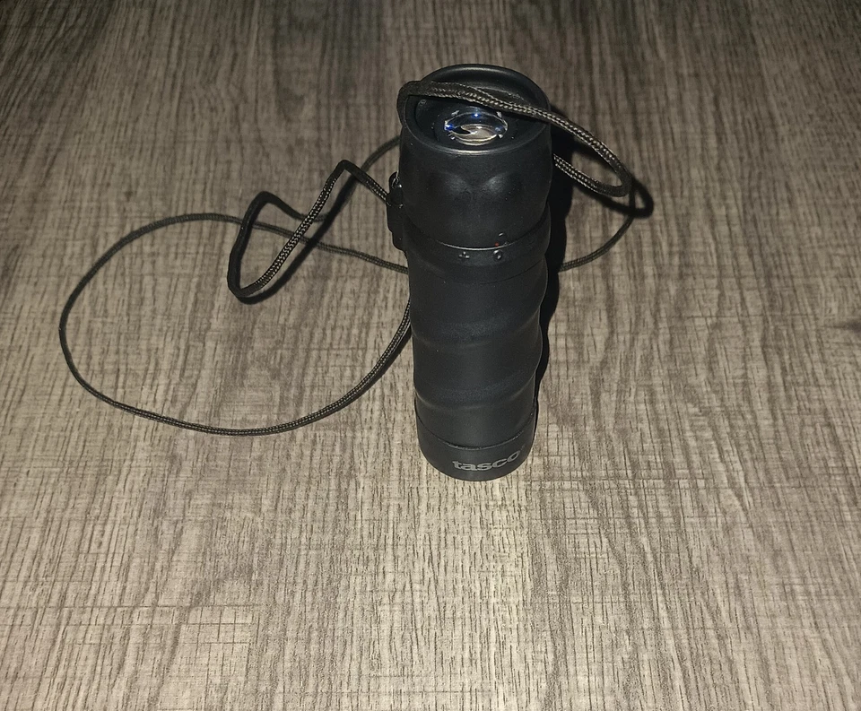 TASCO 8X21 mm 128m/1000m #565RB Monocular Scope Camping Hunting Compact - Image 3 of 4