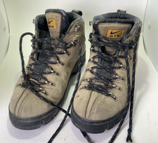Nike Air ACG Leather Hiking Outdoors Camping Trail Boots Women's 7.5