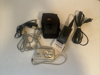 Olympus Stylus 410 4MP Digital Camera Silver W/ Charger And Battery Tested