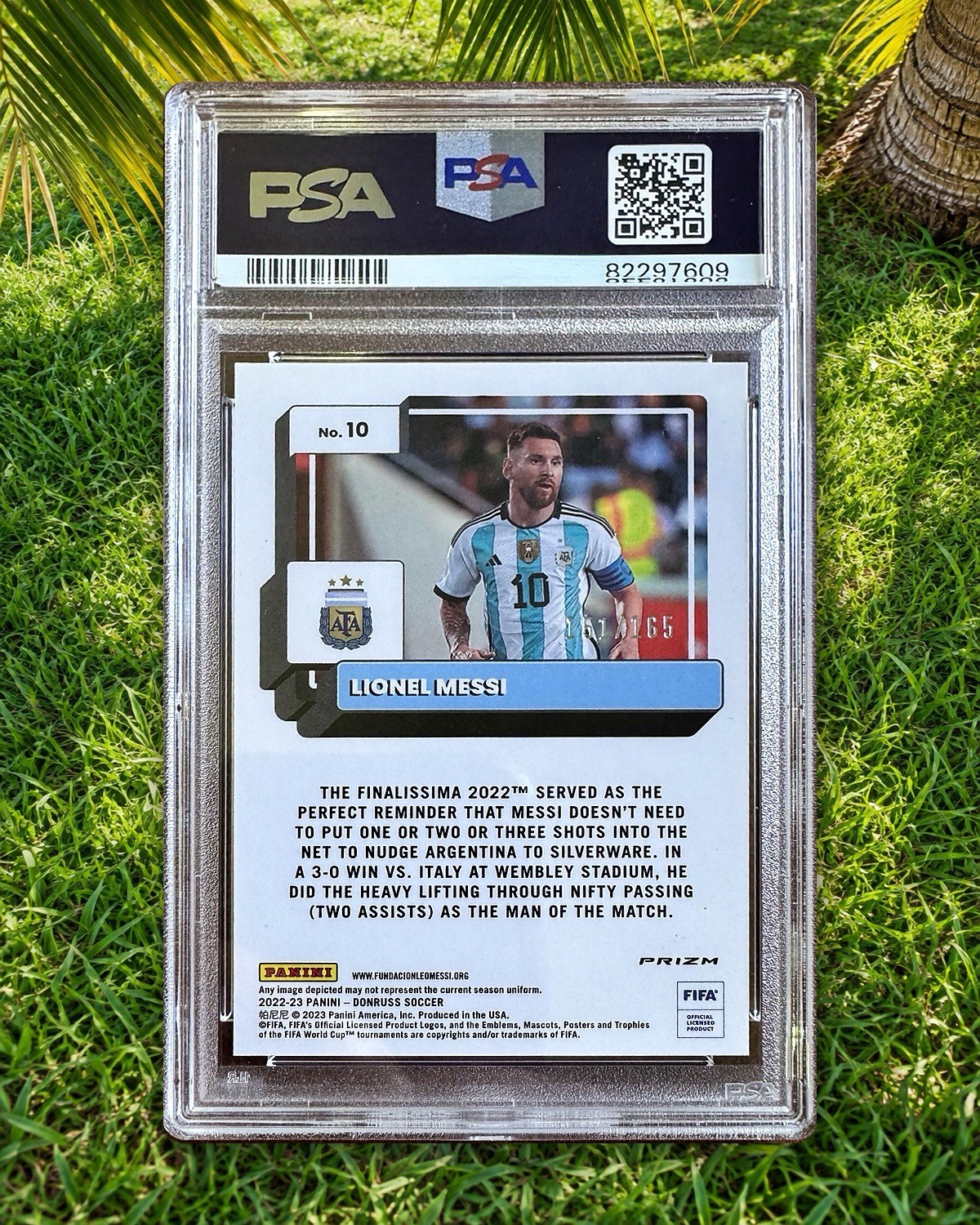 Panini 2022-23 Donruss FIFA Lionel Messi #10 Optic Red Prizm /165 PSA 9 view 3