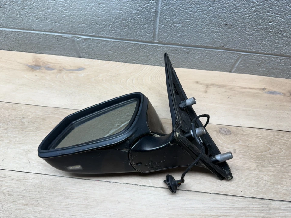 BMW E60 528I 535I 550I OEM 06-10 LEFT DRIVER SIDE DOOR AUTO FOLD DIM HEATED - Image 3 of 4