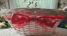 White Wicker Basket With Handles  Pink  White Bow Cat/Dog Bed