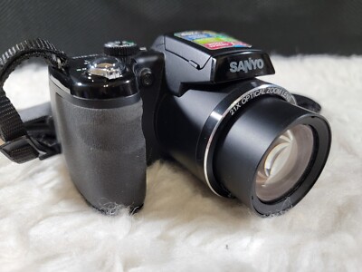Sanyo VPC-E2100 14MP Digital Camera with 21x Optical Zoom - Black