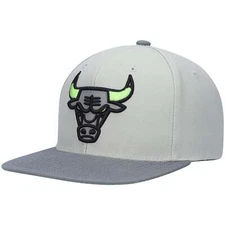 [6HSSDX21141-CBUGREY] MENS MITCHELL & NESS NBA CHICAGO BULLS GREEN BEAN SNAPBACK