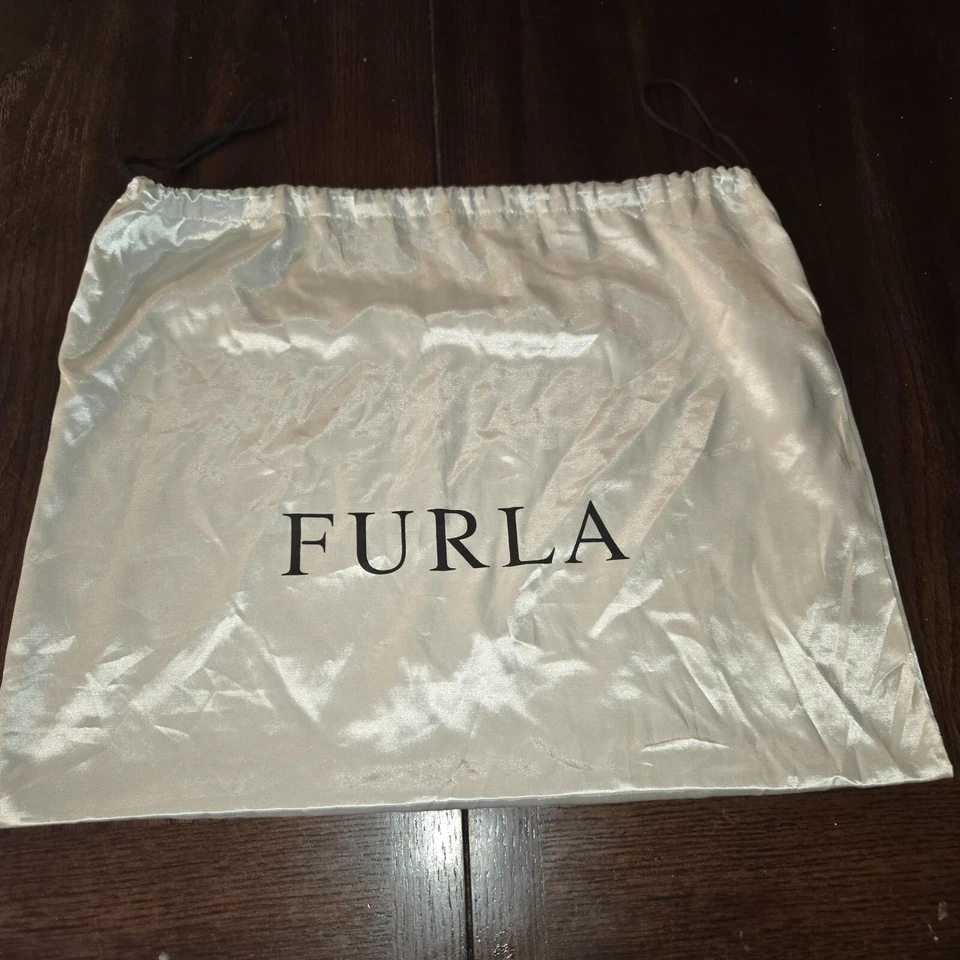 Authentic FURLA Satin Drawstring Dust Cover Storage MULTIPURPOSE Bag 19" X 16" - Image 3 of 4