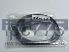 1pcs Brand New ones SUNX Photo Sensor Cable PM-L44 PM-L44 PML44