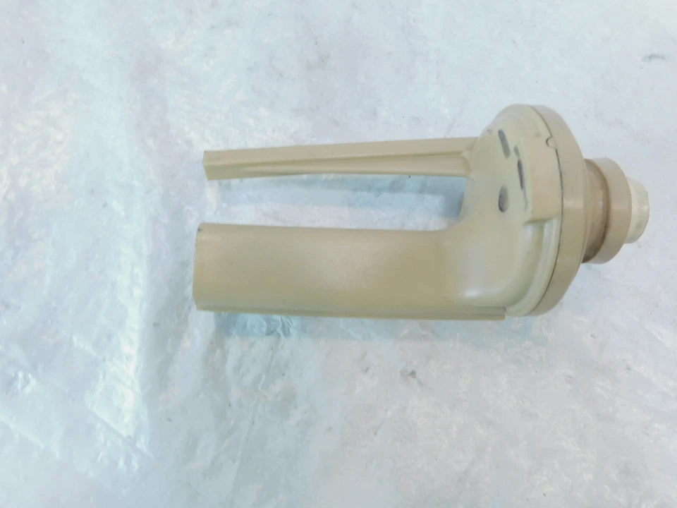 2005-2006 Kawasaki Ninja ZX6R ZX636 ZX6RR Motor Oil Pick Up Strainer Filter Pipe - Image 2 of 4