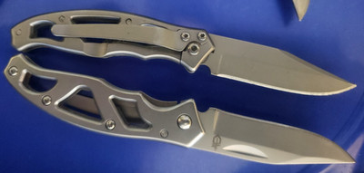 Random Picks Gerber Paraframe Mini Knife 5.25'' Open,  gray Plain &/or Combo Edge