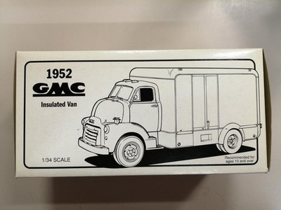 First Gear 134 Mini Car GMC Insulated Van gebraucht