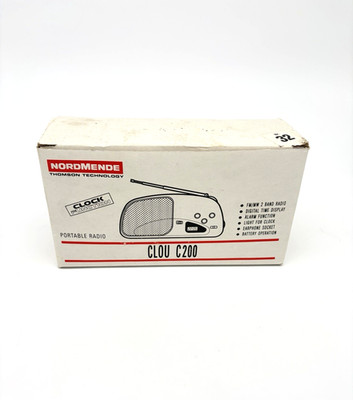 Nordmende Clou C200 tragbares AM/FM Radio mit Digitaluhr & Alarm OVP Vintage