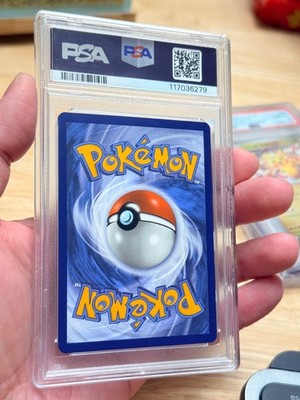 PSA10 アメリカ　マクドナルド　モクロー　ホロ　海外　英語　25th PSA 10 English 2025 Pikachu Holofoil Pokemon Card PROMO M24