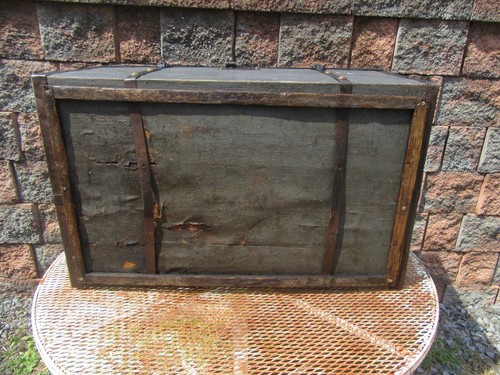Antique Wood Curved Top Travel Steamer Trunk Chest St. Petersburg Russia Labels - Picture 24 of 24