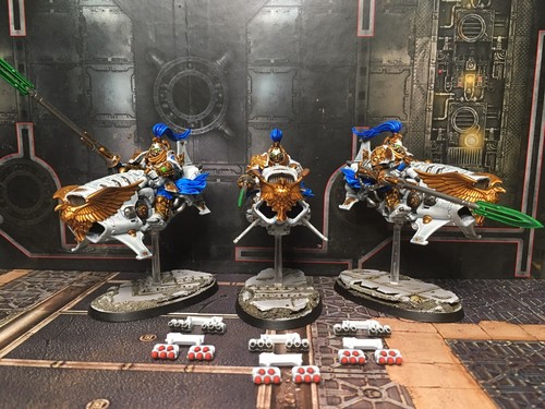 Warhammer 40k Adeptus Custodes Dawneagle Jetbikes COMMISSION Vertus Praetors 3 - Bild 2 von 8