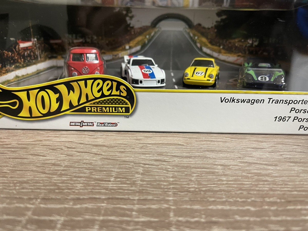 Hot Wheels Diorama Volkswagen Transporter, Porsche 917, Porsche