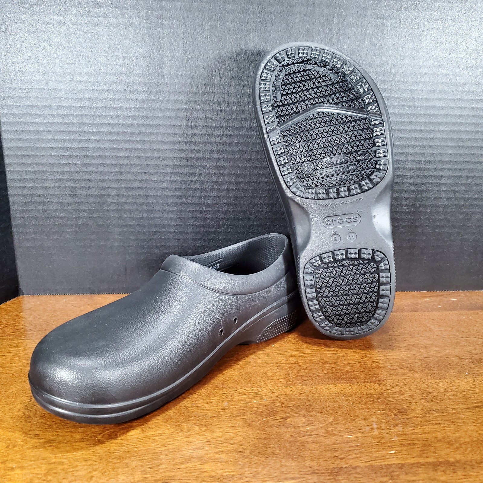 Crocs On The Clock Slip Resistant Ergonomic Clogs 205… Gem