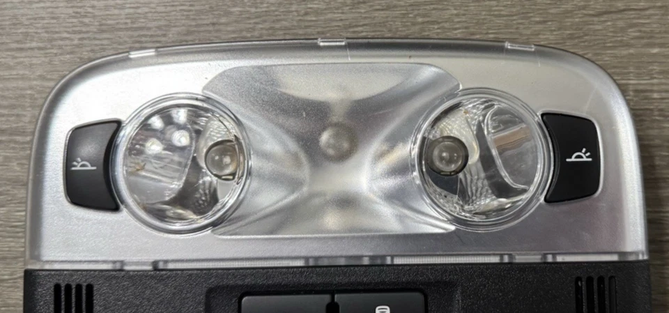 2008 2009 Pontiac G8 GT GXP Holden Dome Light Overhead Console Sunroof Switches - Image 4 of 4