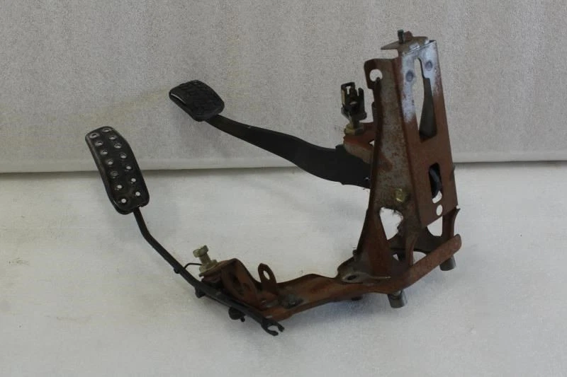 1990 1991 1992 1993 1994 1995 1996 MAZDA MX-5 MIATA ACELERADOR PEDAL FRENO M/T Foto 2 de 4